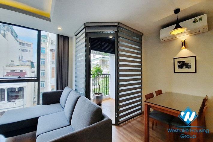 New one-bedroom apartment for rent near Vincom Ba Trieu